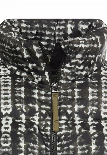 Стеганый жилет