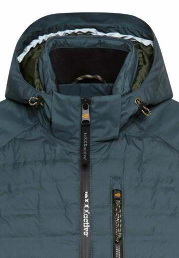 Зимняя куртка