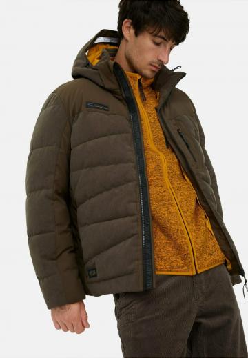 Зимняя куртка