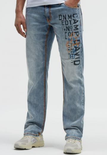 Прямые джинсы