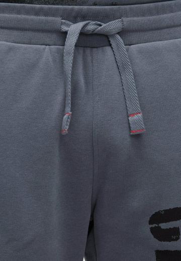 Спортивные штаны