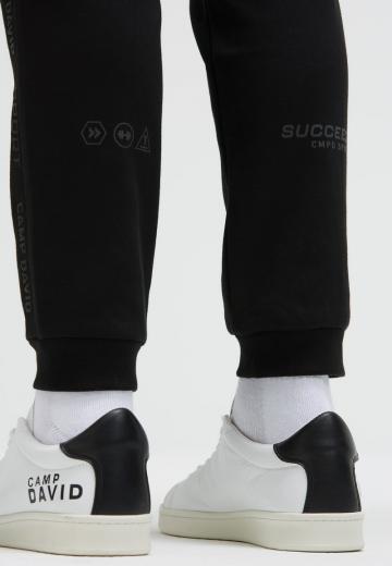 Спортивные штаны