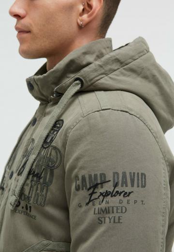 Зимняя куртка