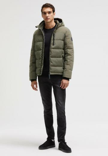 Зимняя куртка