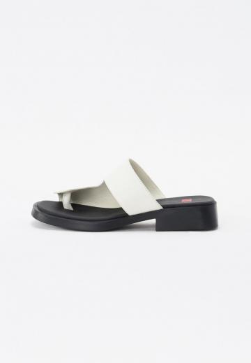 Гандбольные кроссовки