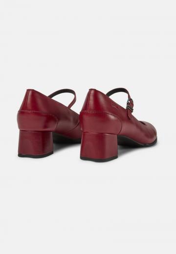 Туфли с ремешком