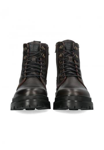 Зимние ботинки