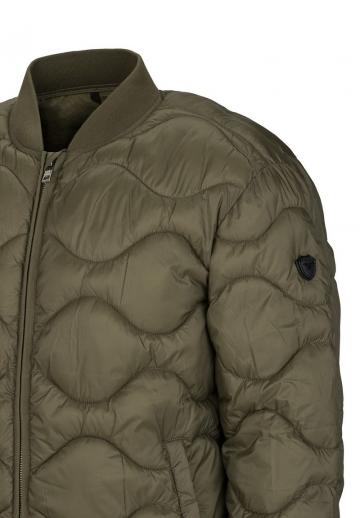 Зимняя куртка