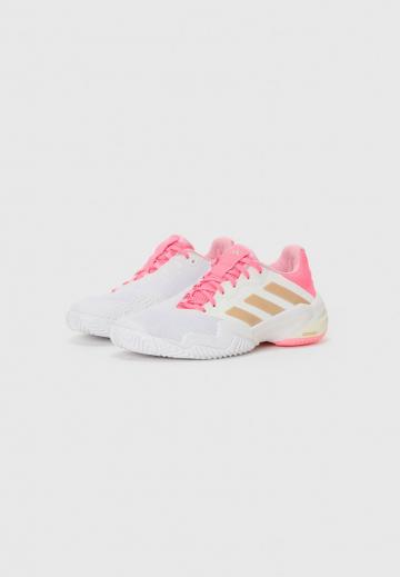 Теннисные кроссовки