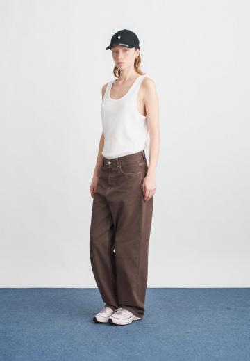 Свободные джинсы