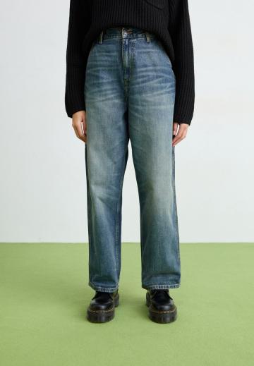 Свободные джинсы