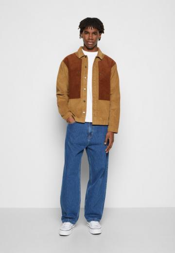 Свободные джинсы