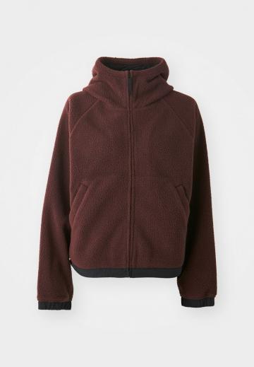 Флисовая куртка