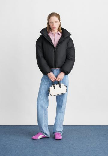 Зимняя куртка