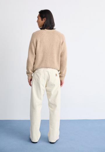 Свободные джинсы