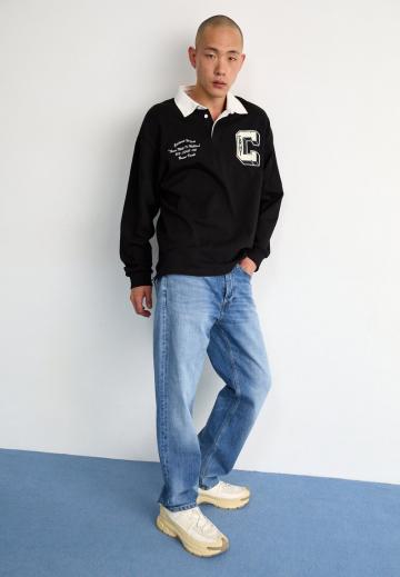 Прямые джинсы