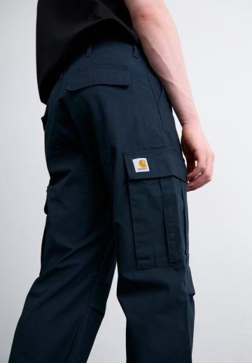 Брюки с накладными карманами