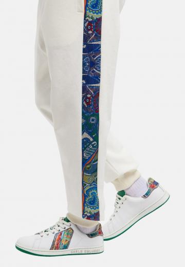 Спортивные штаны