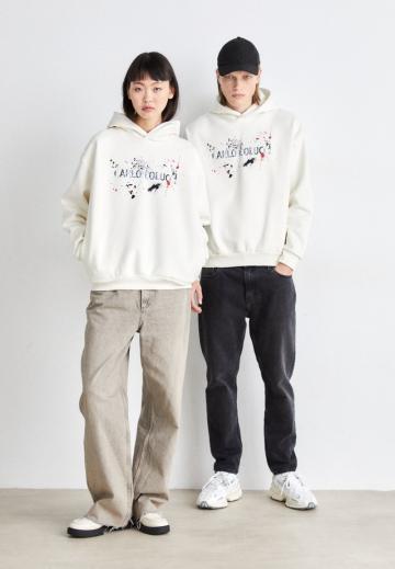 Пуловер с капюшоном