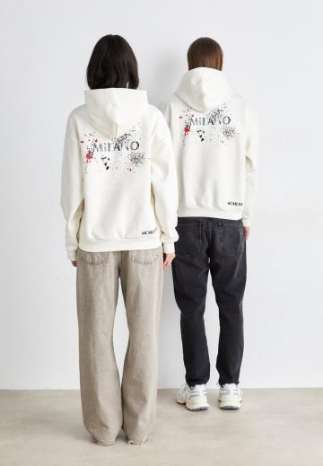 Пуловер с капюшоном