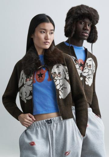 Вязаная кофта