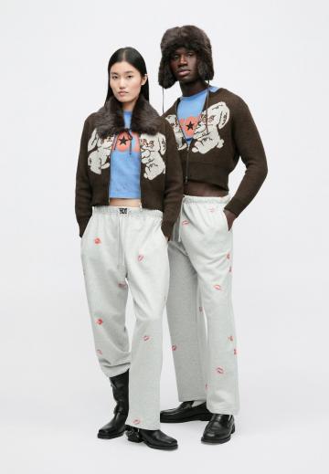 Вязаная кофта