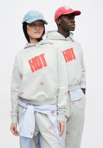 Пуловер с капюшоном