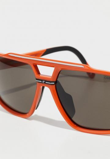 Солнечные очки