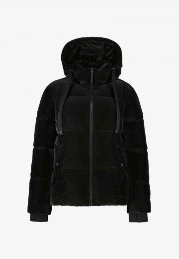 Зимняя куртка