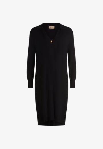 Вязаное платье