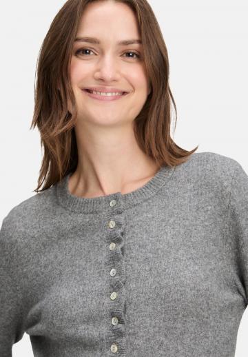 Вязаная кофта