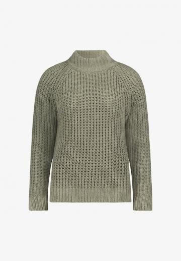 Длинный пуловер