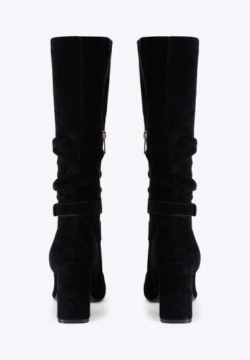 Высокие сапоги