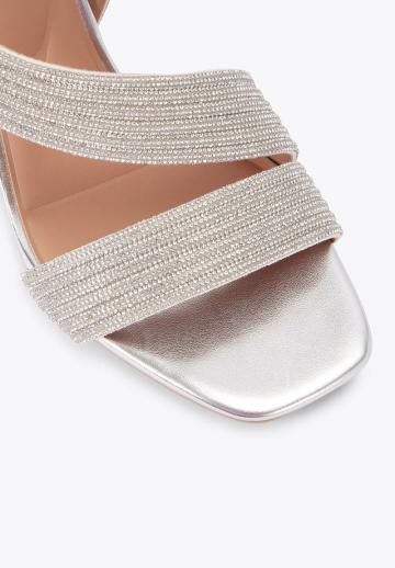 Гандбольные кроссовки