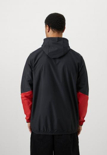 Куртка-дождевик