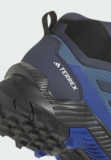 Походные ботинки