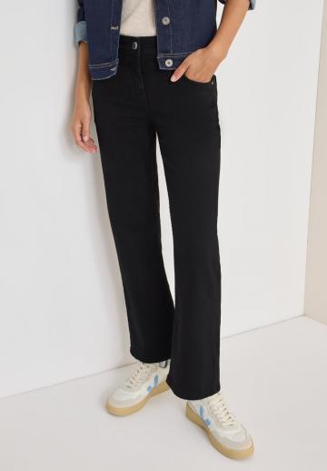Клешеные брюки