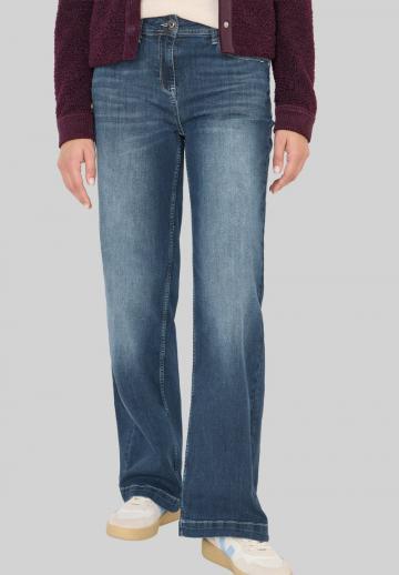 Джинсы