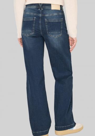 Джинсы