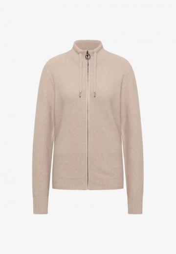 Вязаная кофта