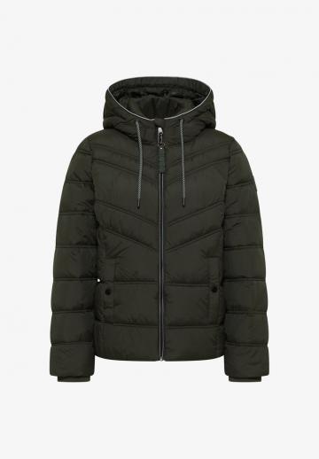 Зимняя куртка