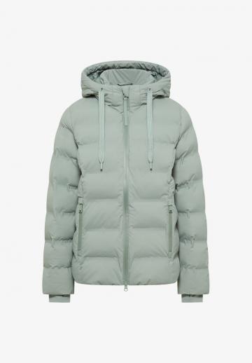 Зимняя куртка