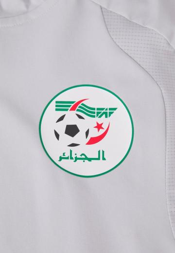 Куртка-дождевик