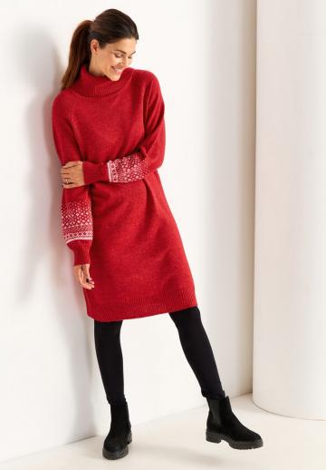 Вязаное платье