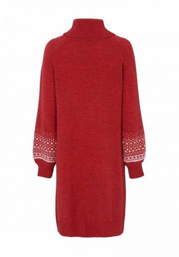 Вязаное платье