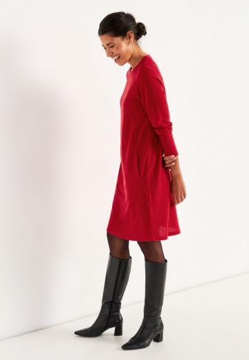 Вязаное платье