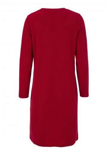 Вязаное платье