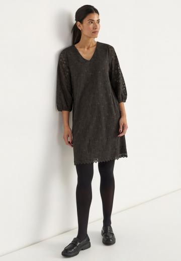 Короткое платье