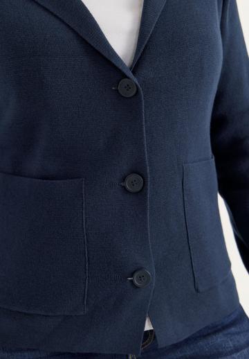 Вязаная кофта