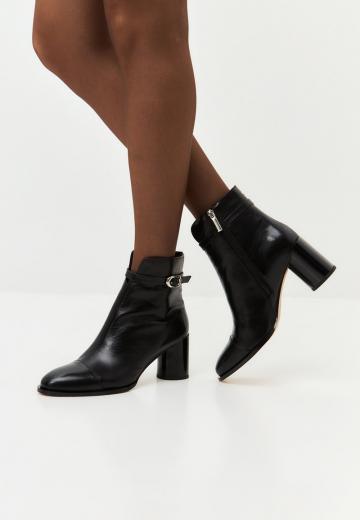 Ковбойские сапожки